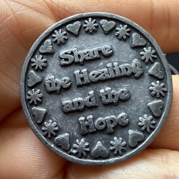 Vintage Religious Jewelry Lot - Picture 8 of 16